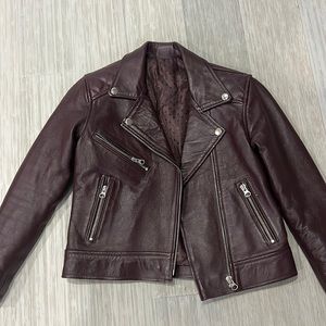 leather custom made for 7 yr old girl. Measurements TBD